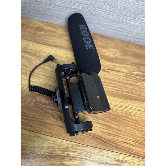 RODE Microphones VideoMic Directional Video Condenser Microphone N3594 - Picture 7 of 7